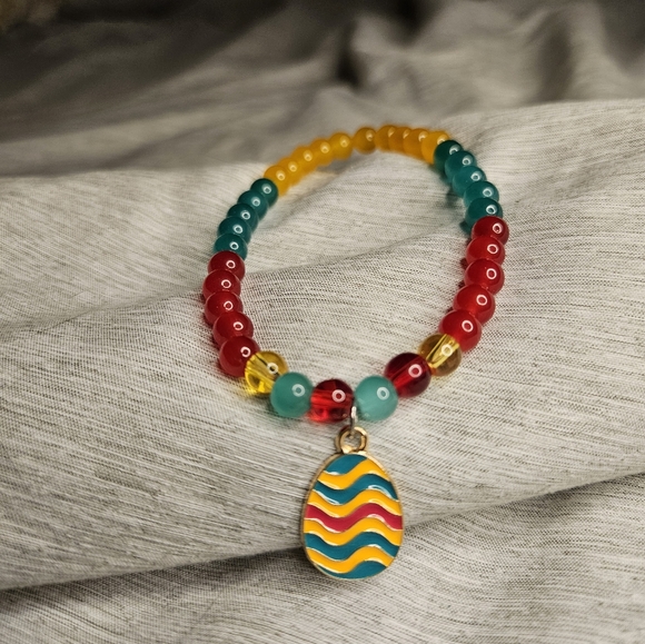 Easter Egg Charm Elastic Glass Bead Bracelet - Picture 1 of 4